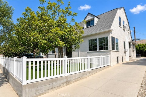 Photo of 4034 Brighton Ave AVE, Los Angeles, CA 90062 (MLS # IN26206818)