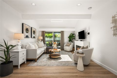 23732 Hillhurst Drive 32 Laguna Niguel CA 92677