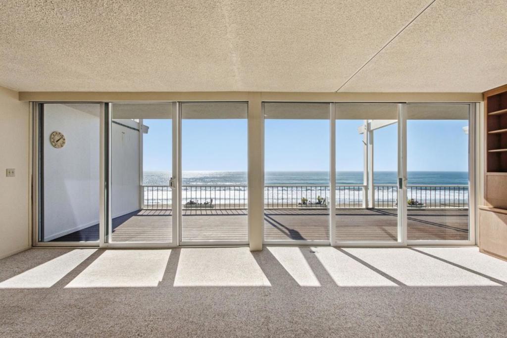 300 Oceanview Drive 302