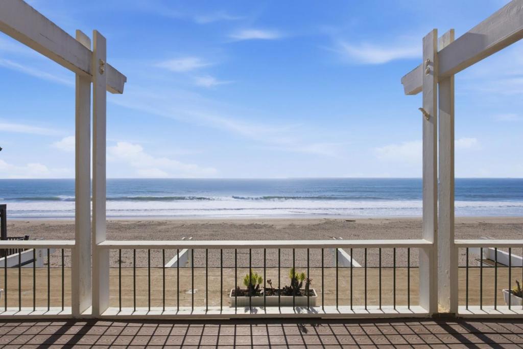 300 Oceanview Drive 302