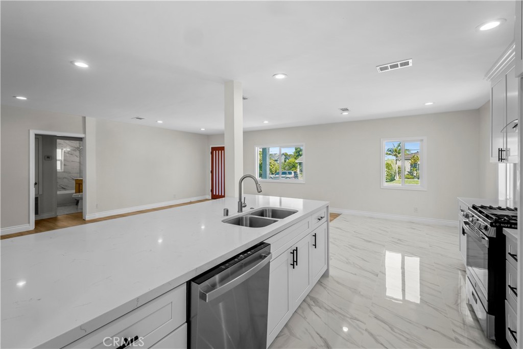 Bixby Knolls (BK) - Residential