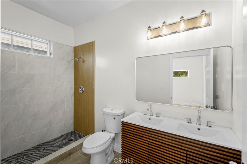 Bixby Knolls (BK) - Residential