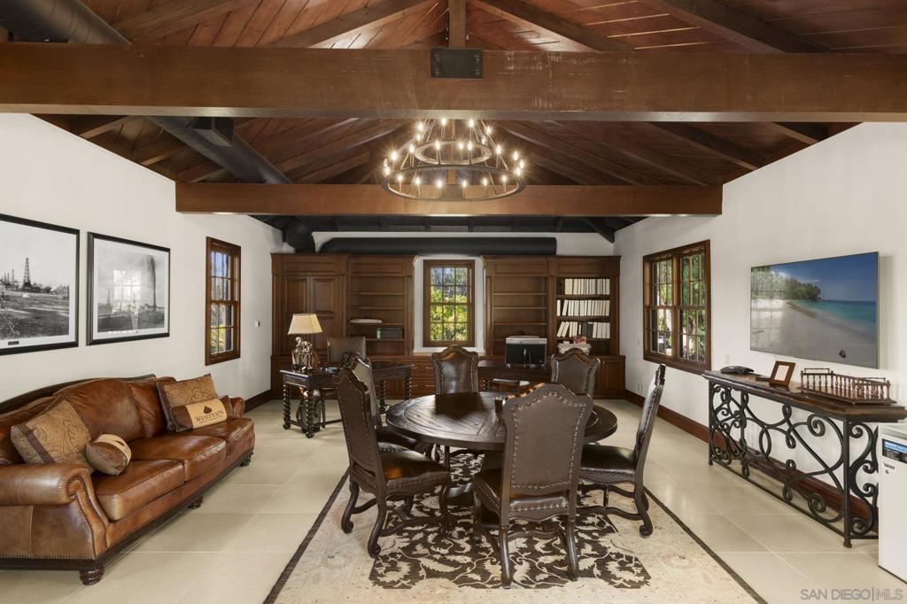 Rancho Santa Fe - Residential