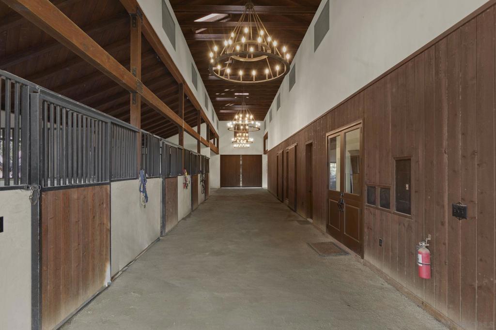 Rancho Santa Fe - Residential