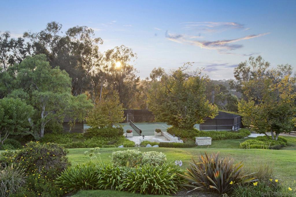 Rancho Santa Fe - Residential