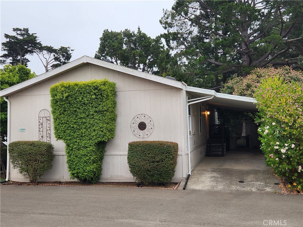 1909 Claire Dr