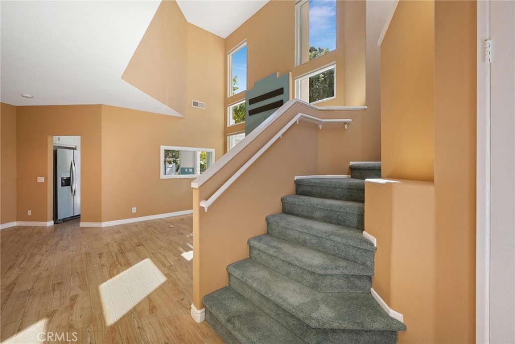 Summit Court (SMCT) - Residential