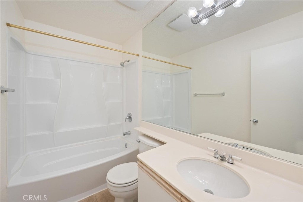 Summit Court (SMCT) - Residential