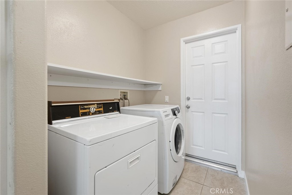 Summit Court (SMCT) - Residential