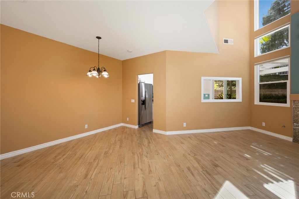 Summit Court (SMCT) - Residential