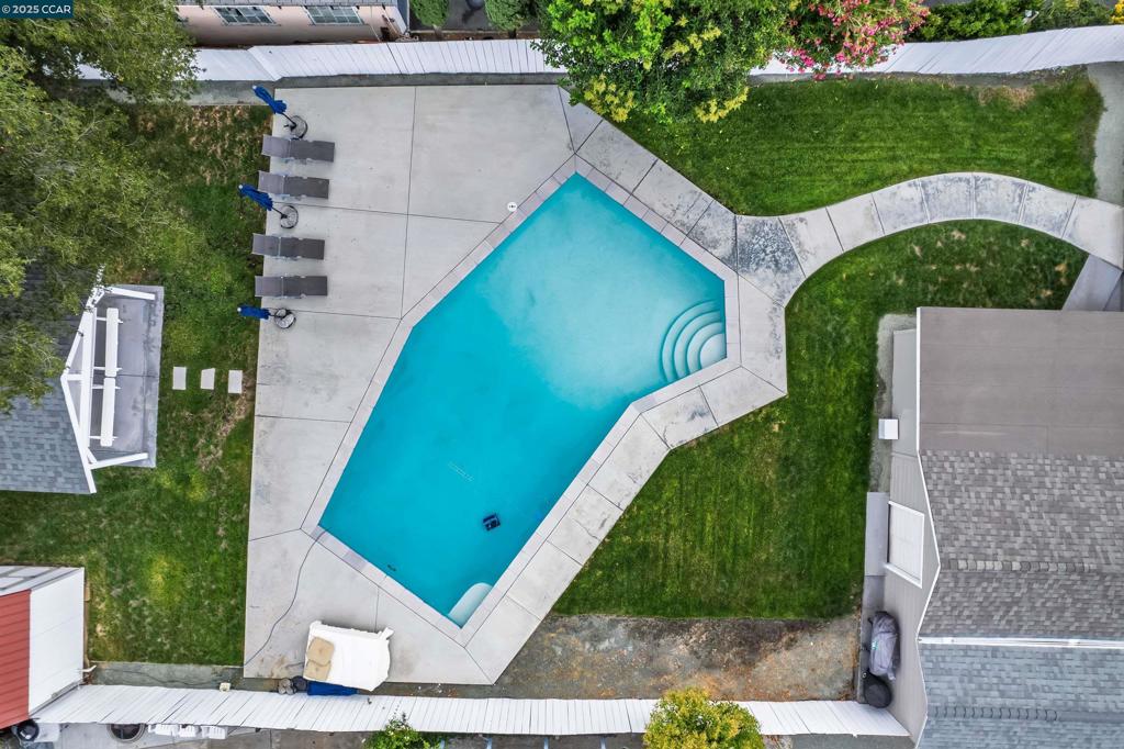 WALNUT LANDS - Residential