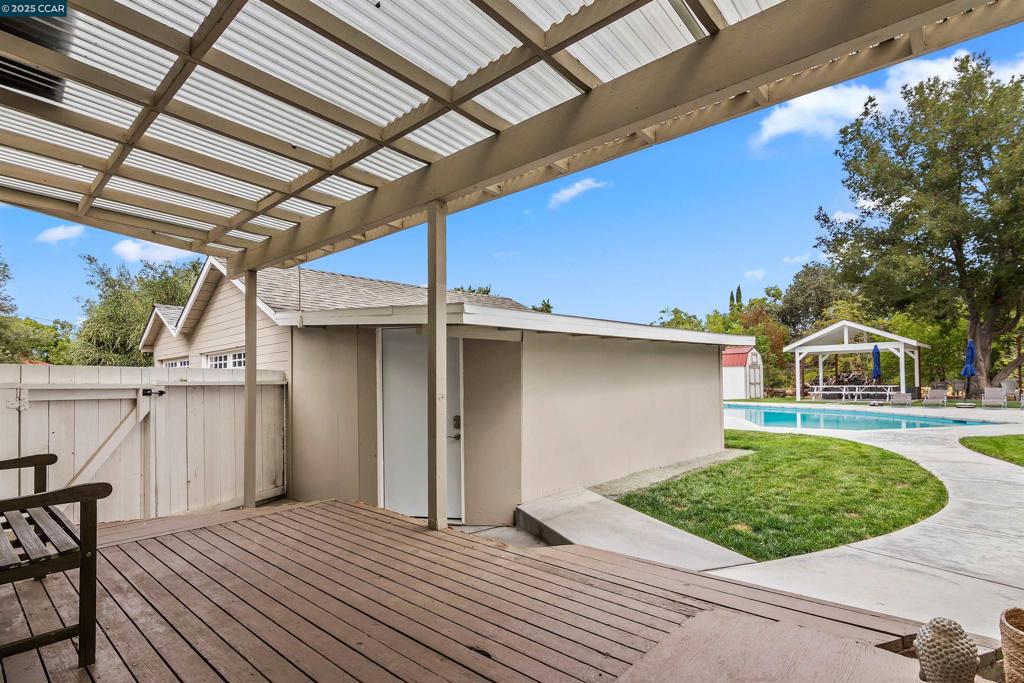 WALNUT LANDS - Residential