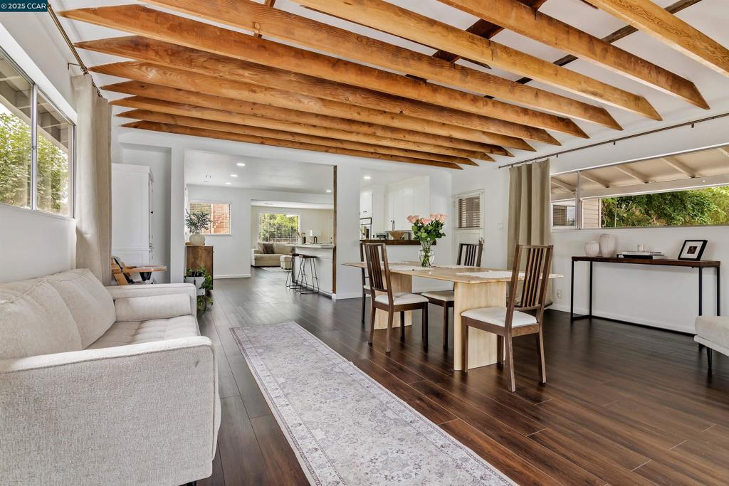 WALNUT LANDS - Residential