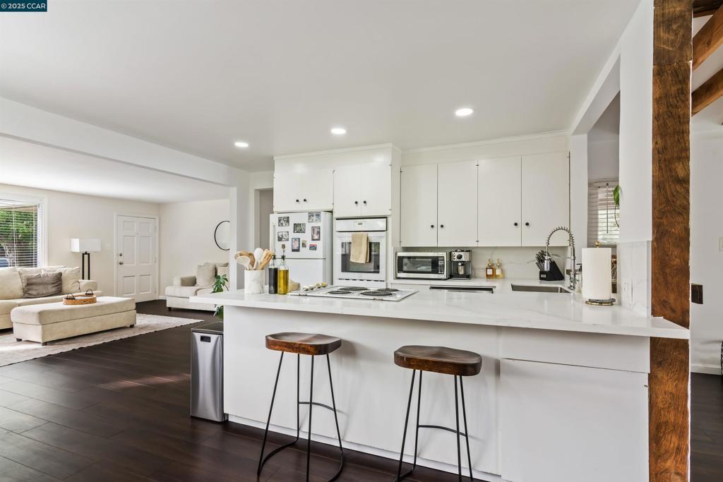 WALNUT LANDS - Residential