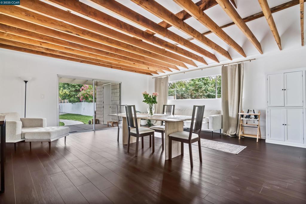 WALNUT LANDS - Residential