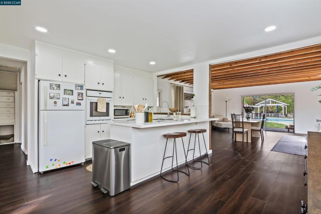 WALNUT LANDS - Residential