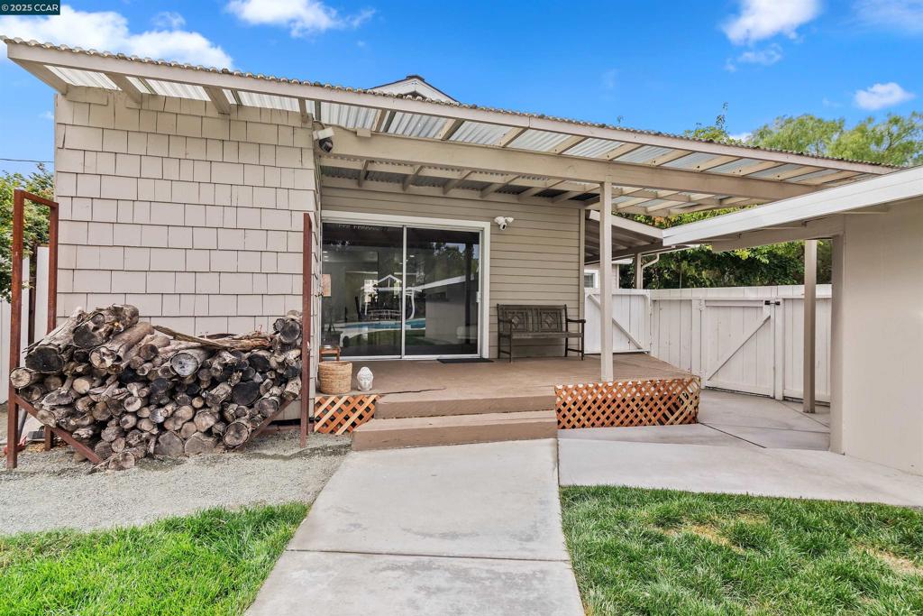 WALNUT LANDS - Residential