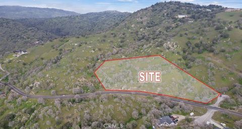 Photo of 0 Drake Court, Tehachapi, CA 93561 (MLS # SR26136178)