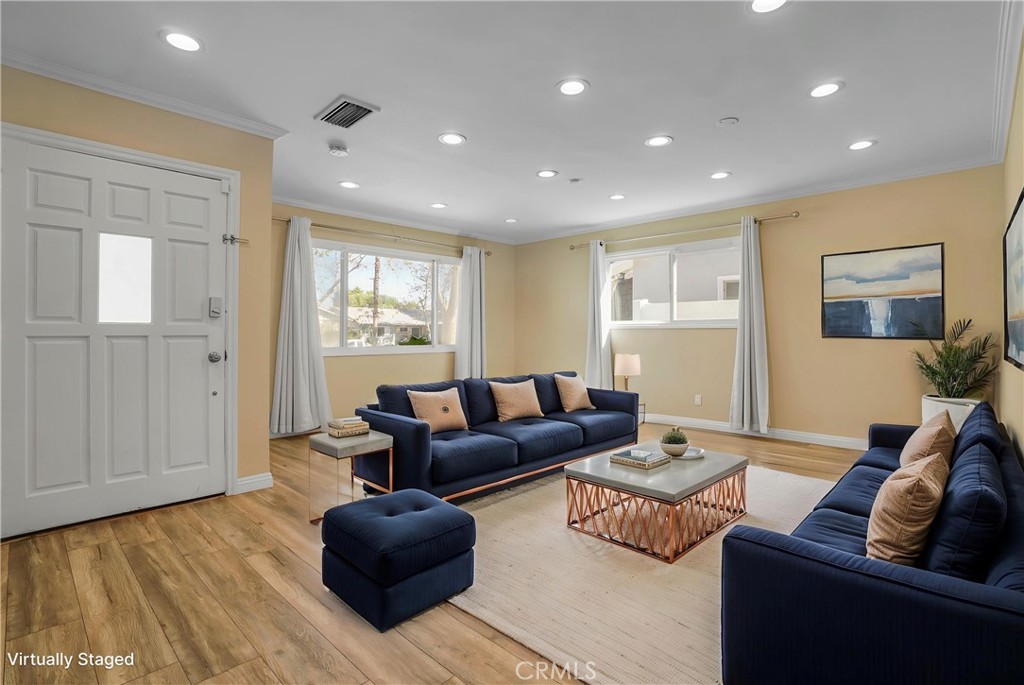 23928 Archwood Street