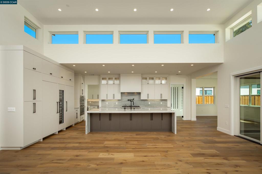 1070 Borrette Court