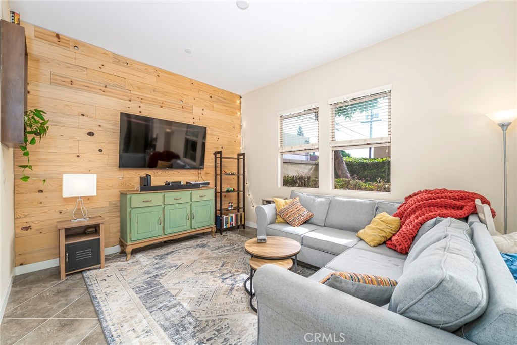 Lacy Collection - Residential