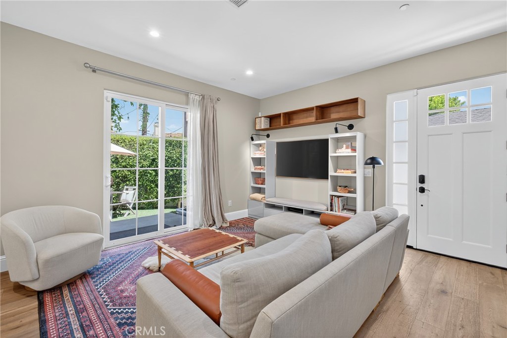 3918 W 242nd Street
