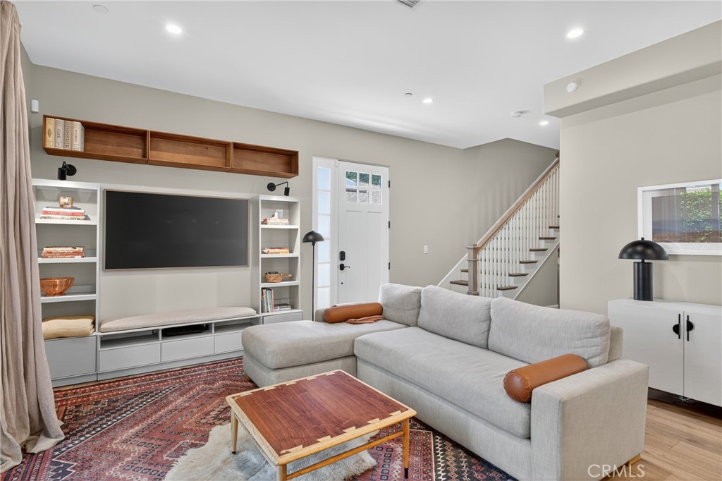 3918 W 242nd Street