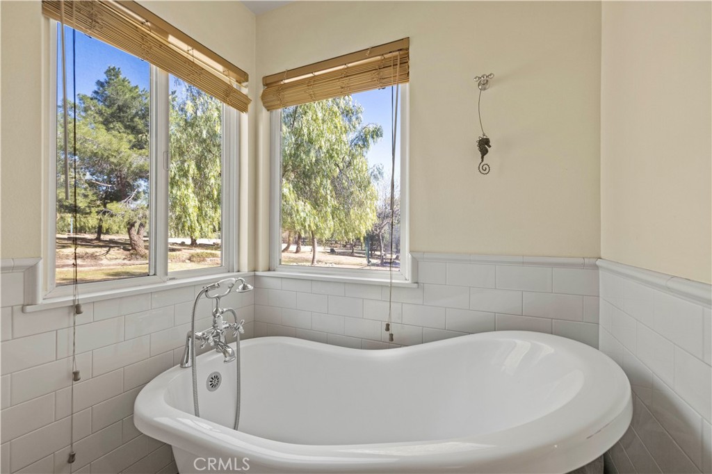 Custom Agua Dulce (CADUL) - Residential