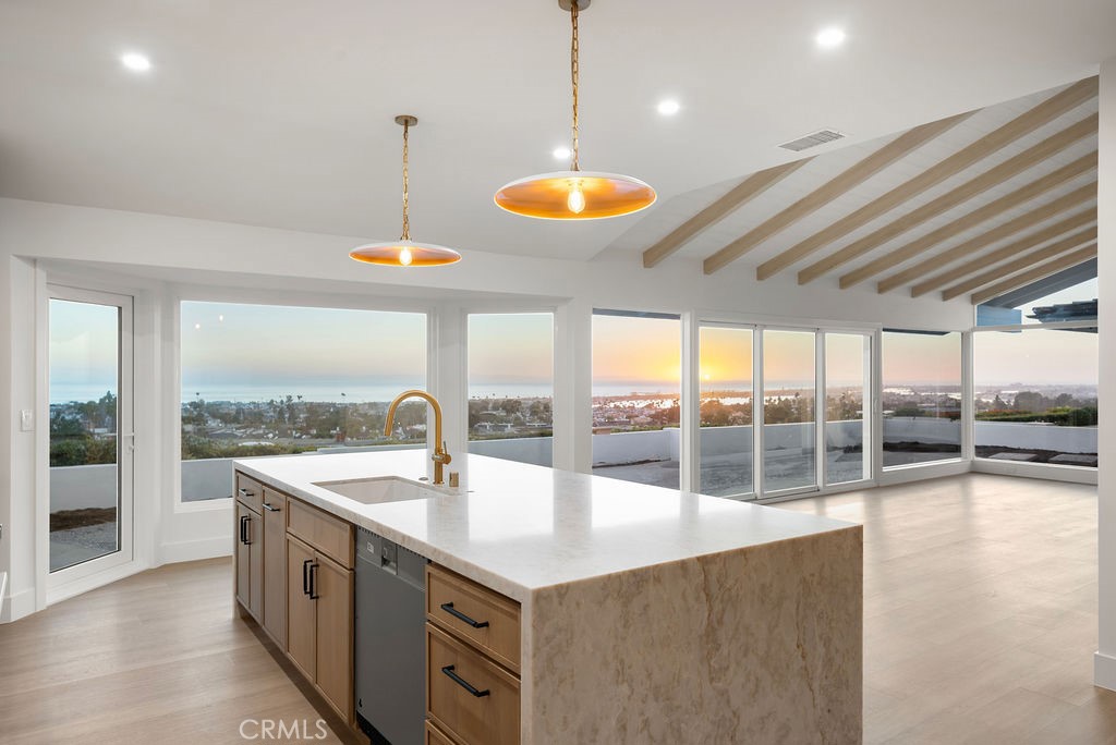 Harbor View Hills (Robertson) (HVWR) - Residential Lease