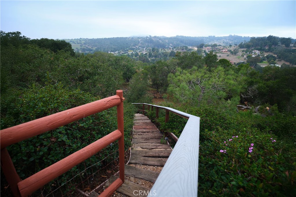 East of 101(500) - Residential