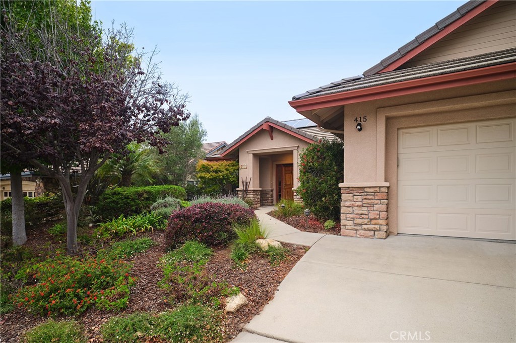 East of 101(500) - Residential