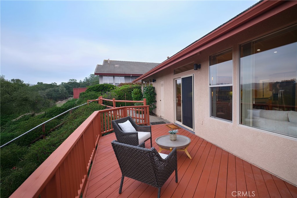 East of 101(500) - Residential