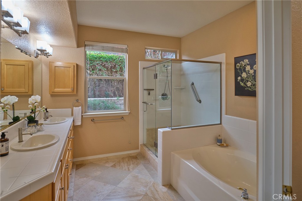 East of 101(500) - Residential