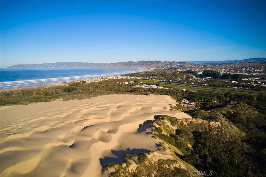 East of 101(500) - Residential