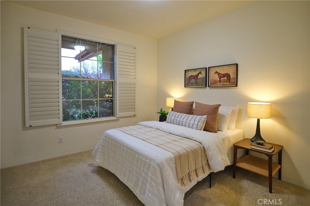 East of 101(500) - Residential