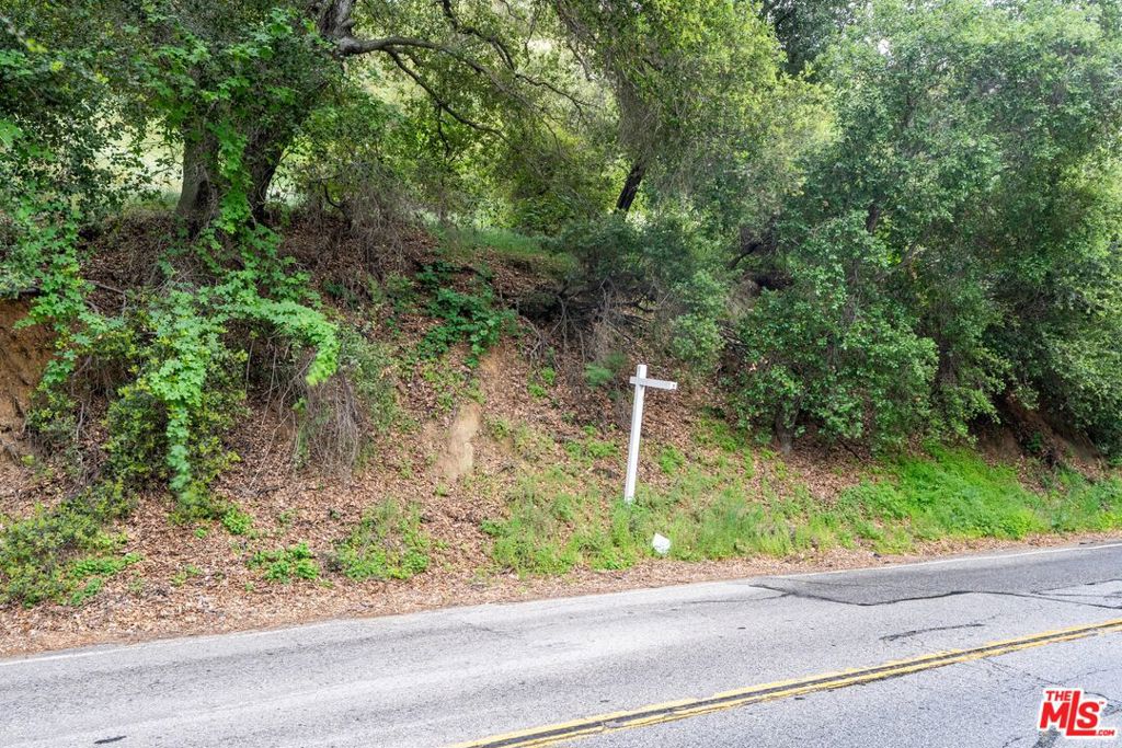 3374 Old Topanga Canyon Road