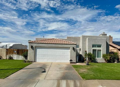 Photo of 251 W Juniper Trail, Blythe, CA 92225 (MLS # 219134800DA) Photo of 251 W Juniper Trail, Blythe, CA 92225 (MLS # 219134800DA)