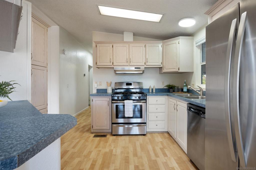 El Cajon - Manufactured In Park