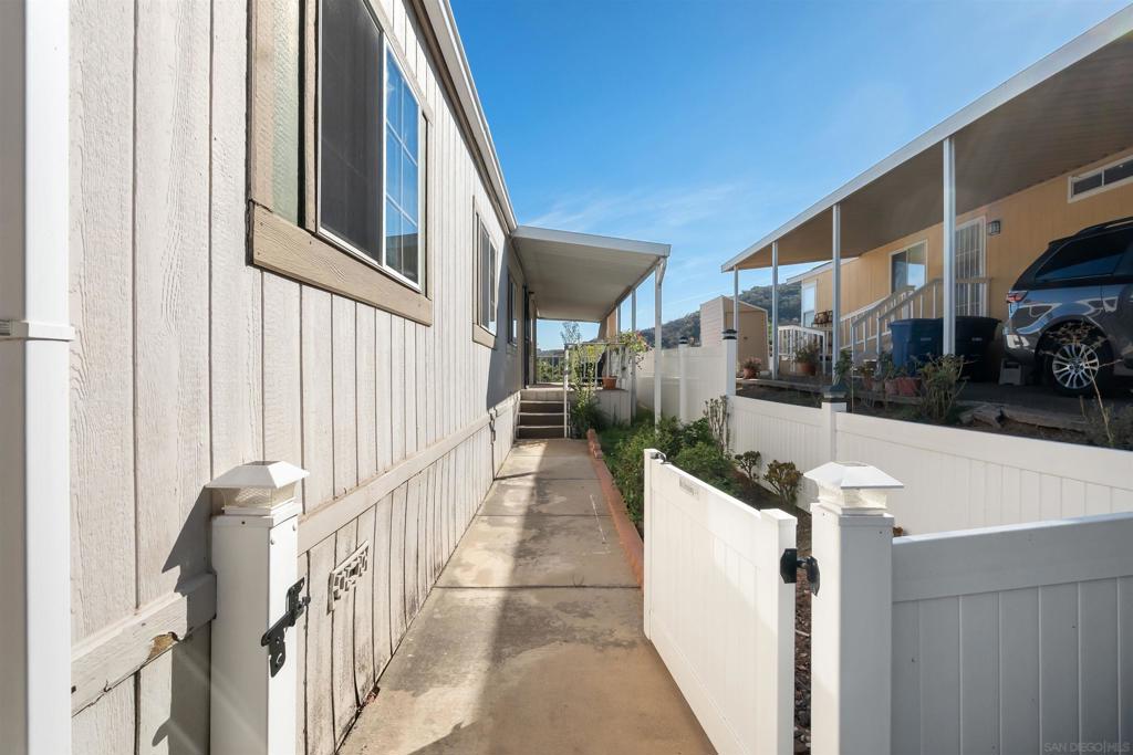 El Cajon - Manufactured In Park