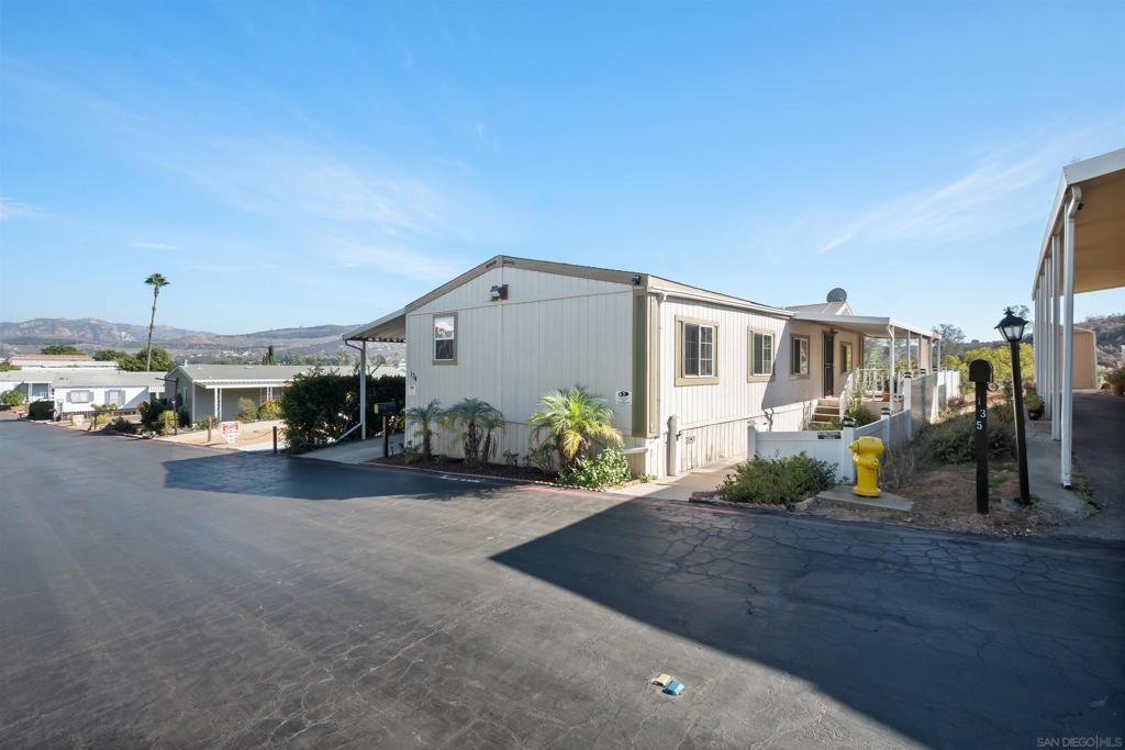 El Cajon - Manufactured In Park