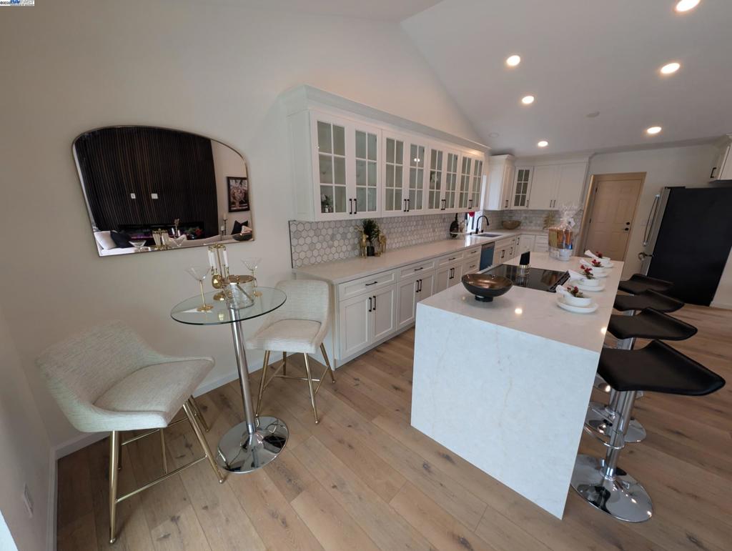 DELTA WATERFRONT ACCESS - Residential