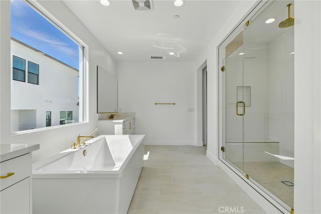 Tesoro Highlands - Residential