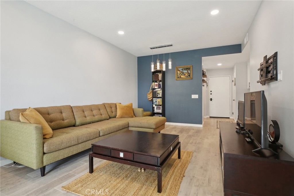 30902 Clubhouse Drive 27D