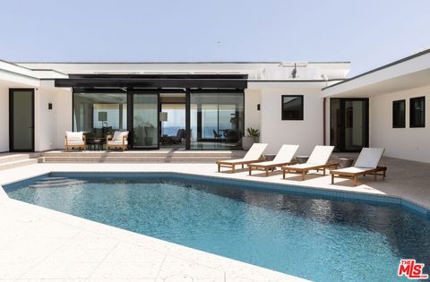 Photo of 31388 Broad Beach Road, Malibu, CA 90265 (MLS # 26845573)