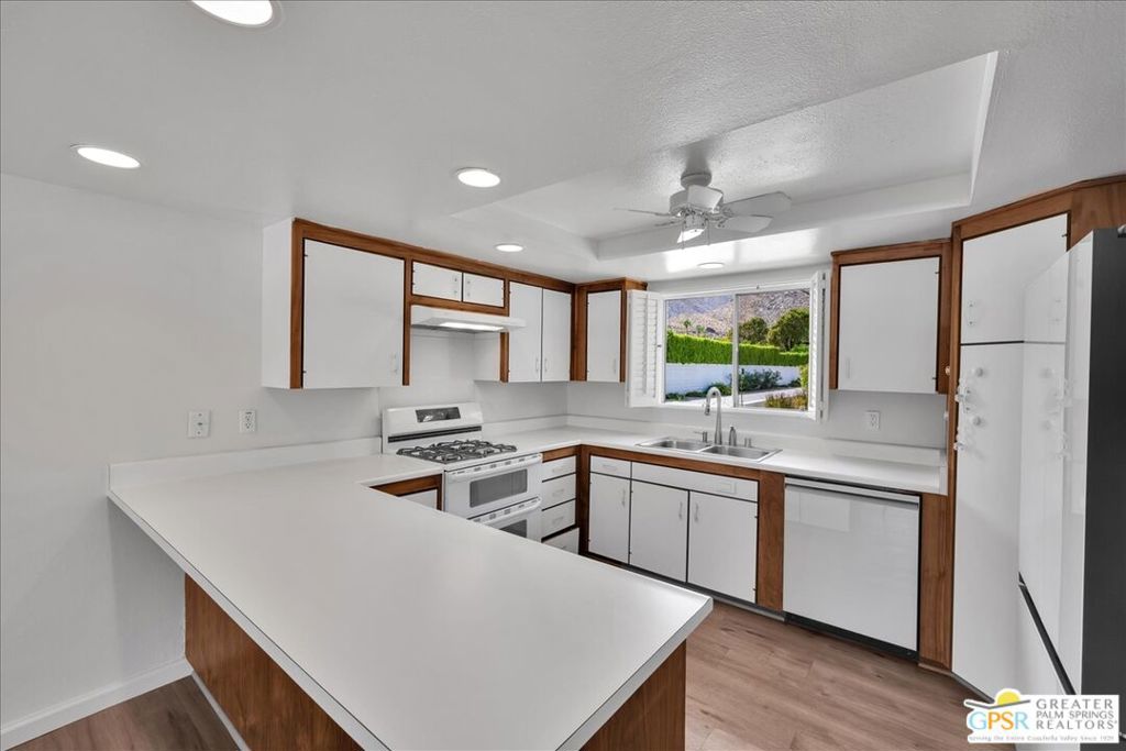 Villa Roma - Residential Lease