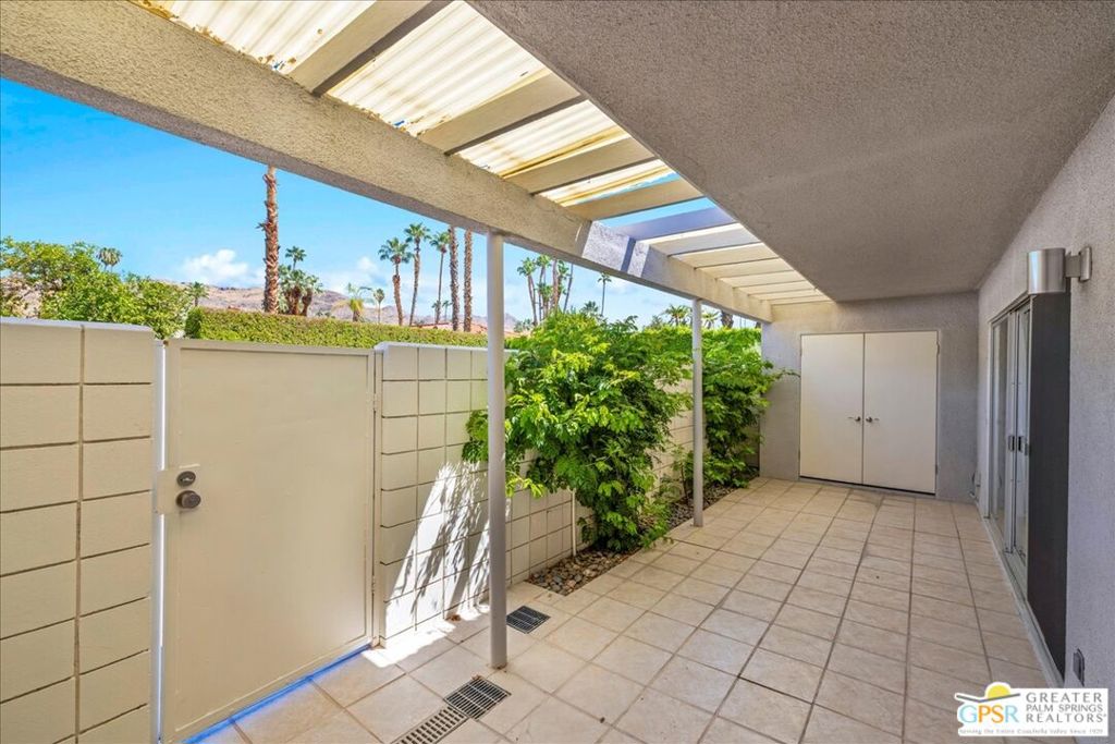 Villa Roma - Residential Lease