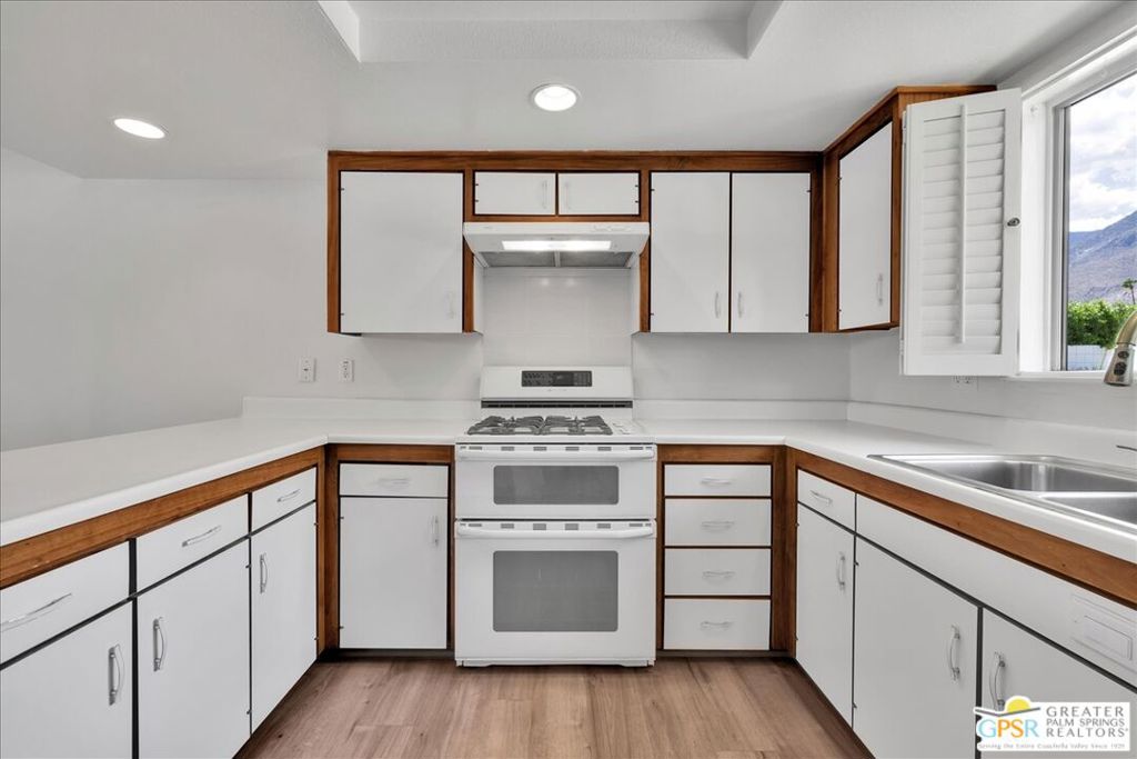 Villa Roma - Residential Lease