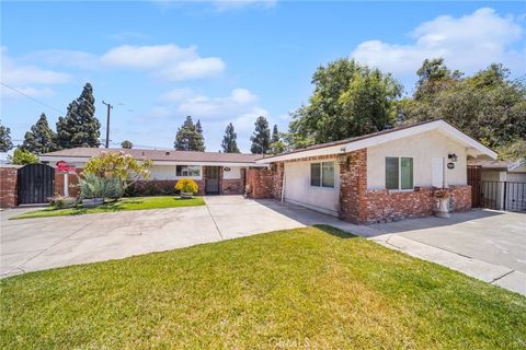 Photo of 1610 Amador Avenue #B, Ontario, CA 91764 (MLS # SB26139016)