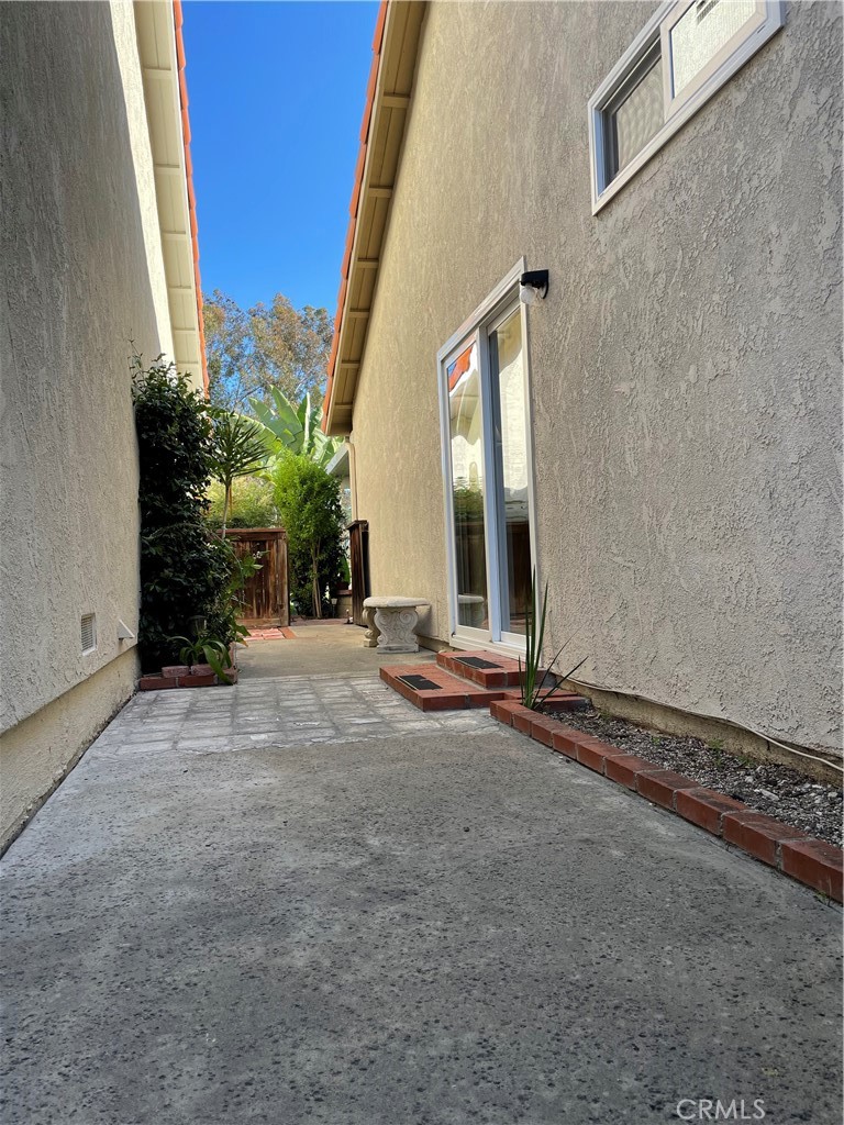 Casta Del Sol - Fiesta (CF) - Residential Lease