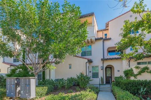 346 Floral View Irvine CA 92618